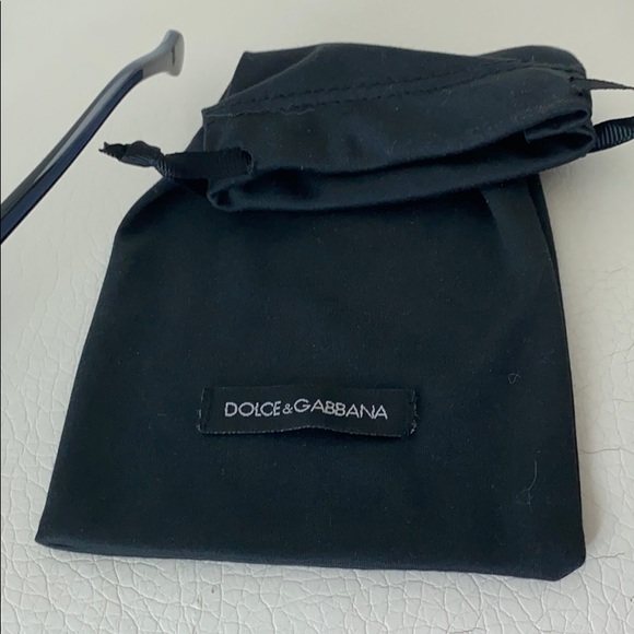 D&G Sunglasses 😎 - Picture 5 of 5